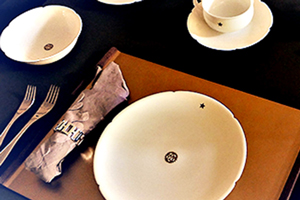 JR九州豪華クルーズトレインななつ星で使用のテーブルセット